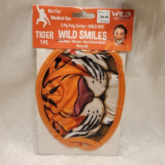 𝅺$3/$12 New - Wild Republic - Wild Smiles - Reusable, Washable Face Mask / child - Picture 1 of 3